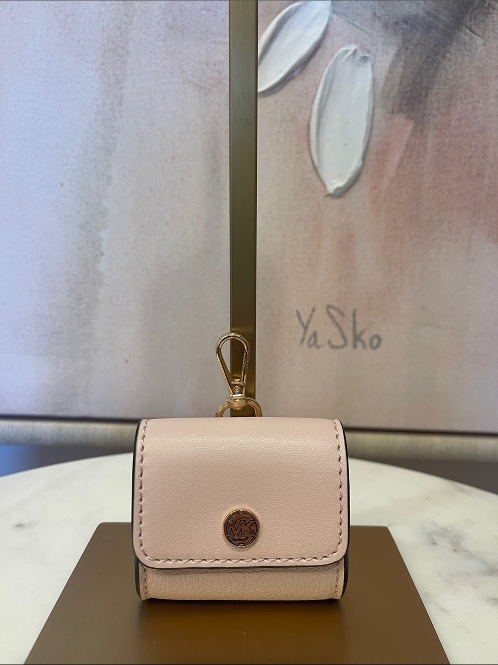 NWOT Michael Kors Pale Pink Leather Key & Airpod Case